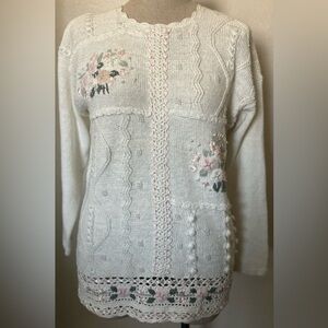 Elegant White Floral Knit Sweater
